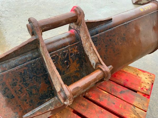 72" BMC GRADING BUCKET.....50mm PINS........283f. 377334745