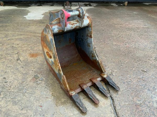 24" STRICKLAND BUCKET......50mm PINS.........287. 377334857