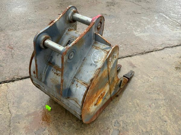 24" STRICKLAND BUCKET......50mm PINS.........287. 377334865