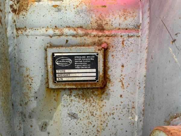 24" STRICKLAND BUCKET......50mm PINS.........287. 377334866