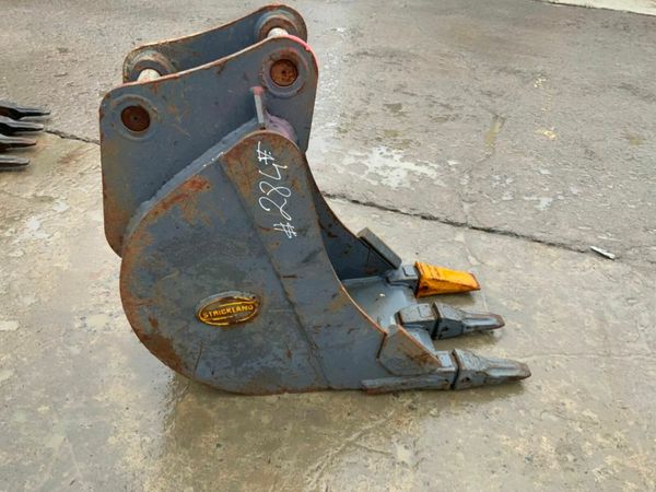 18" STRICKLAND BUCKET...50mm PINS.......284f. 377334820