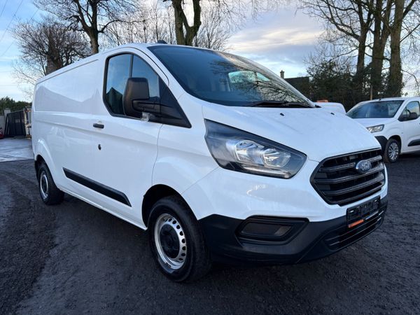 Ford Transit 377463813