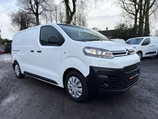 Citroen Dispatch 377474909