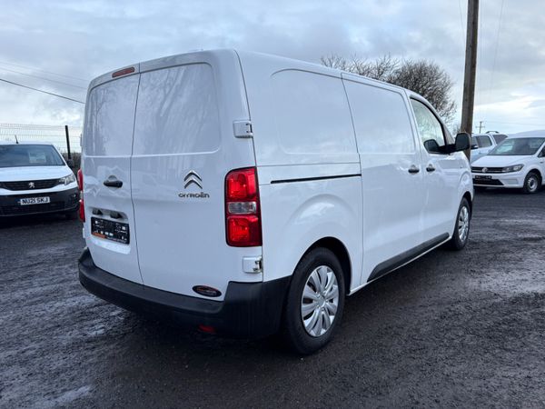 Citroen Dispatch 377474912