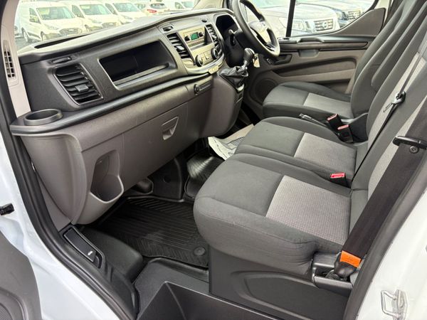 Ford Transit Custom 377484310