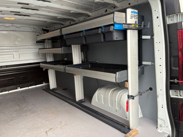 Opel Vivaro 377484532