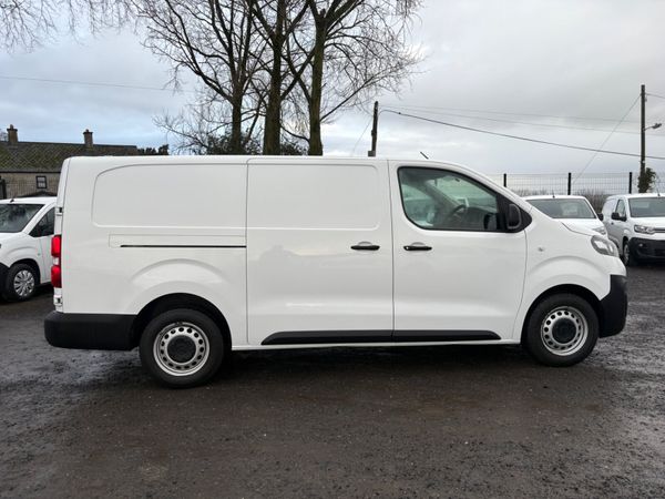 Opel Vivaro 377487850