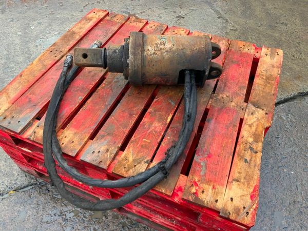 HYDRAULIC AUGER DRIVE / EARTH DRILL......5659. 377545641