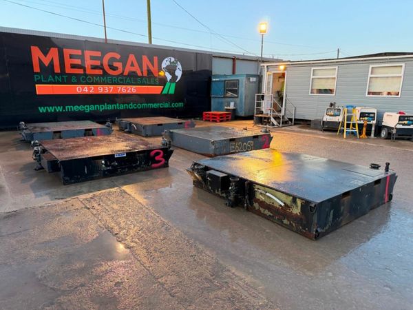 under cabin waste tanks / sewage / effluent .....8 377563133