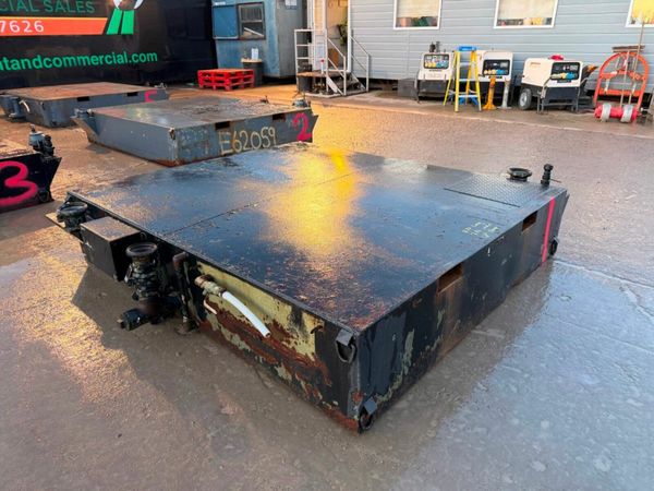 under cabin waste tanks / sewage / effluent .....8 377563136