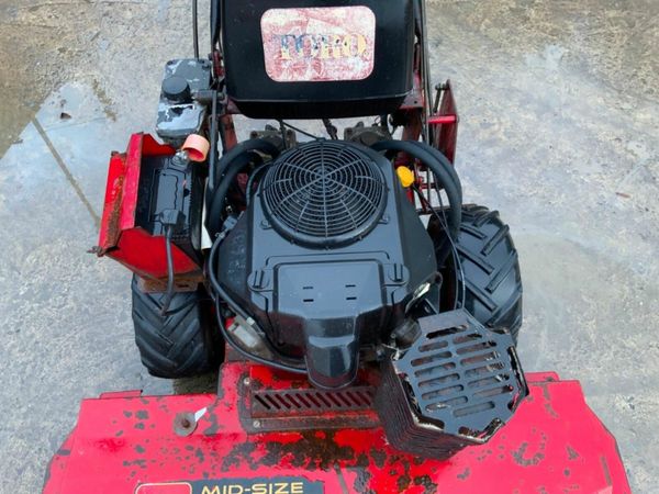 SELF PROPELLED 48 TORO lawn MOWER......848t. 377575440