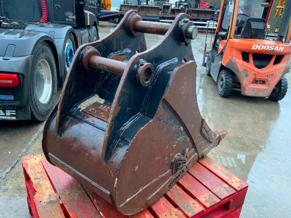 24" RHINOX DIGGING BUCKET.....65mm PINS.......1418 377575429