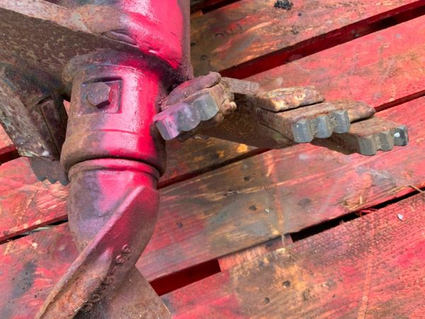 16" AUGER FLIGHT BIT / GROUND DRILL...........1664 377579045