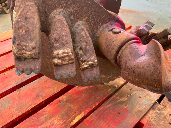 16" AUGER FLIGHT BIT / GROUND DRILL...........1664 377579046