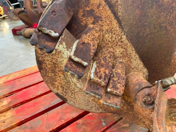 24" EARTH AUGER DRIVE / GROUND BIT......5024. 377579115