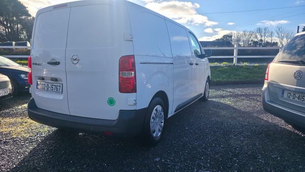 Opel Vivaro 2020 low kms 377598494