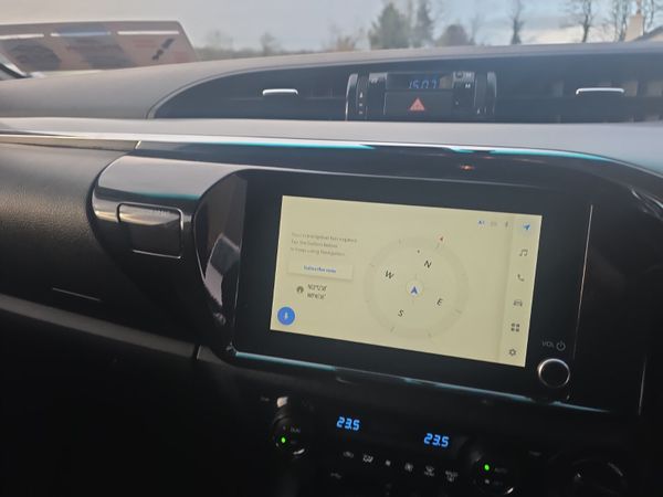 Toyota Hilux 2.8 D4D SR5 377505381