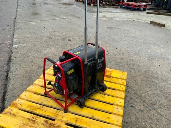 HONDA / FACTAIR PORTABLE air COMPRESSOR..615 377653068
