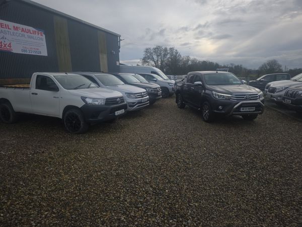 Toyota Hilux 2.8 D4D 377694650