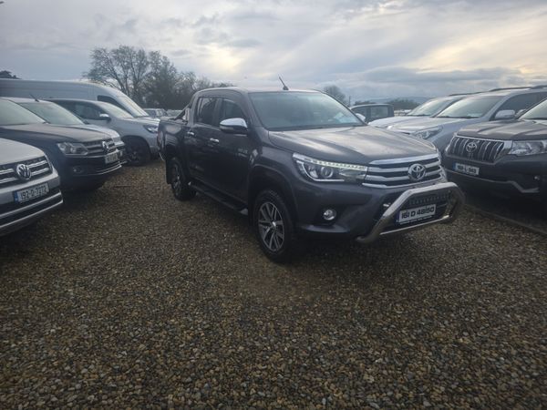Toyota Hilux 2.8 D4D 377694651