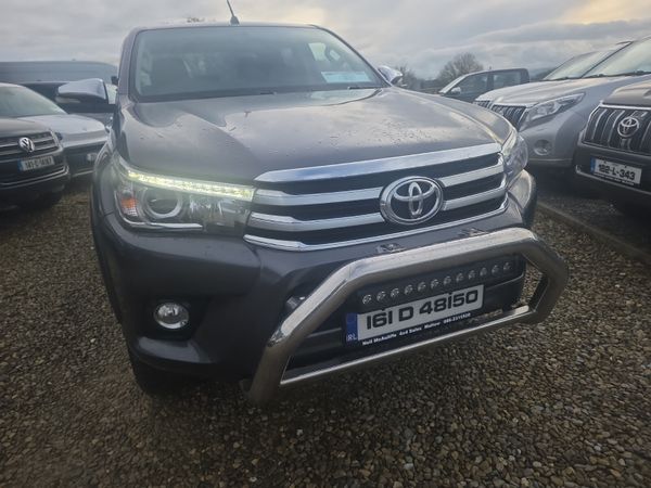 Toyota Hilux 2.8 D4D 377694766
