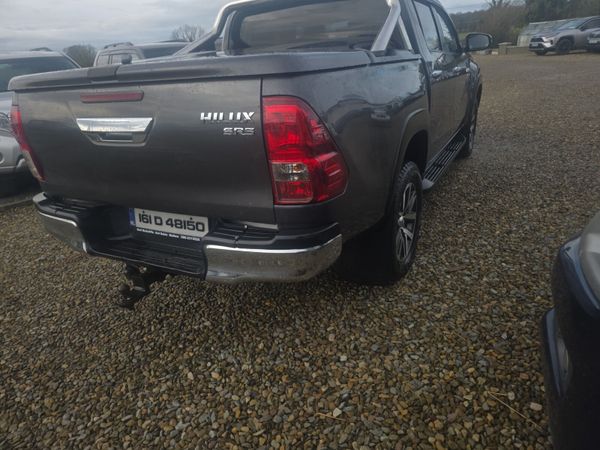 Toyota Hilux 2.8 D4D 377694733