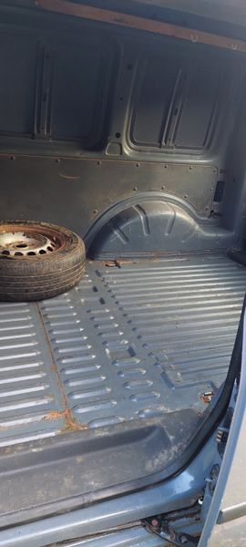 Volkswagen Caddy 2015 377743944