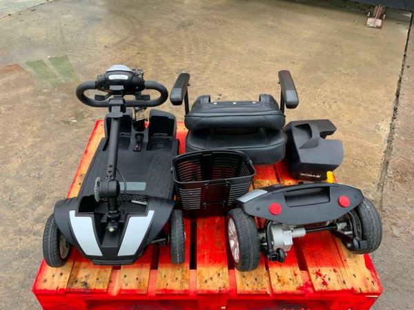 PRIDE GO MOBILITY SCOOTER. 377749877