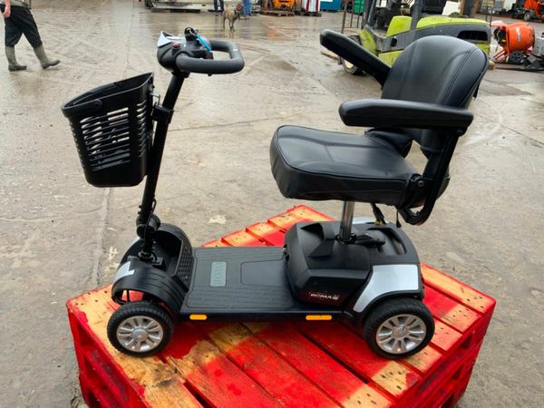 PRIDE GO MOBILITY SCOOTER. 377749879