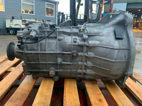 IVECO DAILY 2.3lt MANUAL GEARBOX........RWD. 377796842