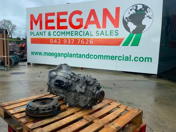 IVECO DAILY 2.3lt MANUAL GEARBOX........RWD. 377796830