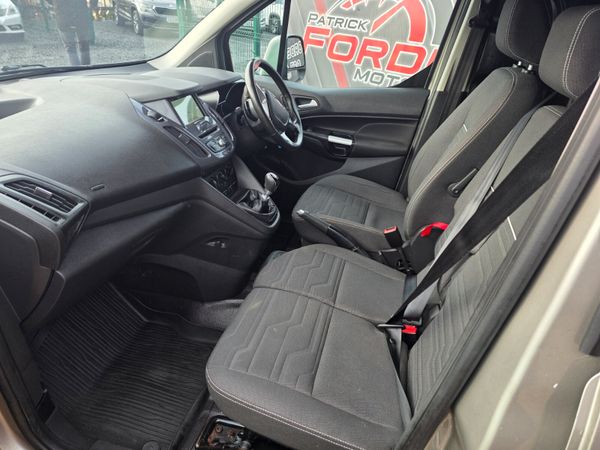 Ford Transit Connect 2017 377714311