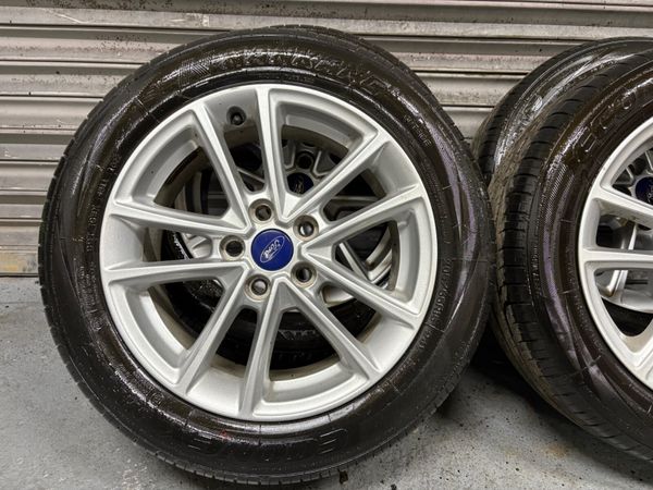 Ford Focus 16” Alloys 377723847
