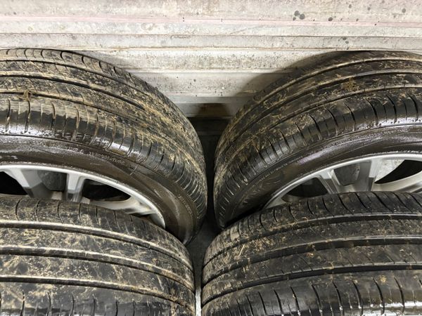 Ford Focus 16” Alloys 377723859