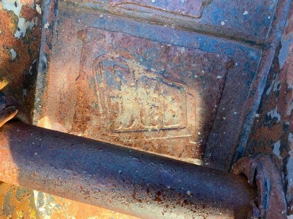 16" JCB 3 CX DIGGING BUCKET...45mm PINS......665. 377737142