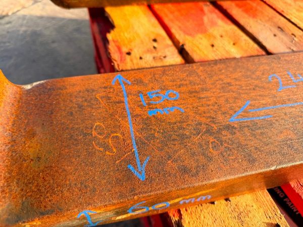 8 FT FORKS ....96 INCH .....25 INCH BAR .....FORKL 377888424