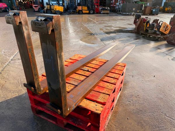 8 FT FORKS ....96 INCH .....25 INCH BAR .....FORKL 377888429