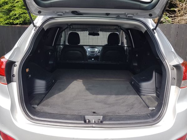 IX 35 COMMERCIAL 4WD JEEP 377894180