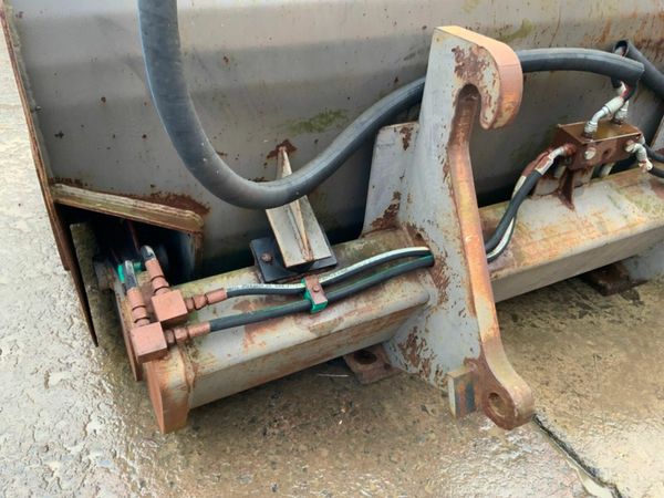 102 inch  BAC HIGH TIP LOADER BUCKET.........671p. 377897858