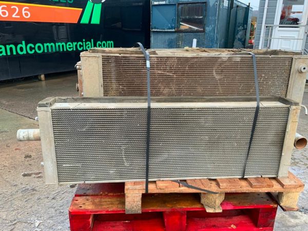RADIATORS / COOLERS .ASSORTED SIZE.. 377897922