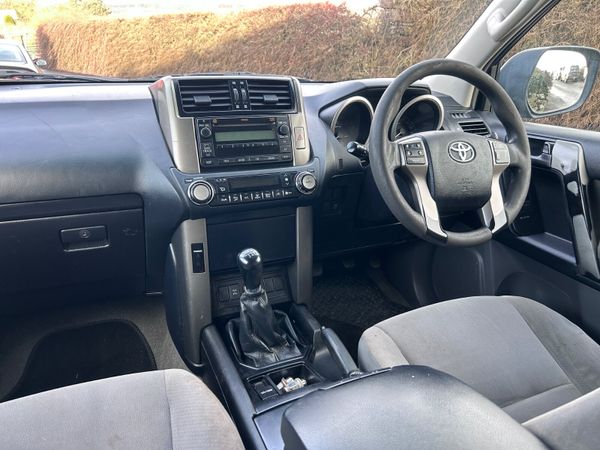 Toyota Land Cruiser 2011 377941320