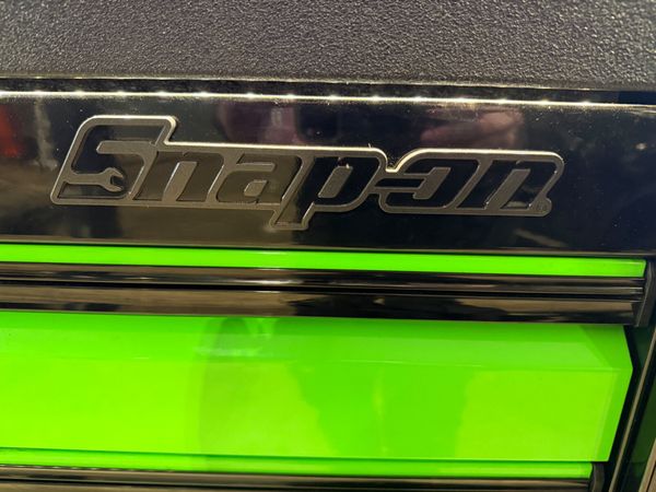Snap-on Toolbox 68” Epiq LED Rhino Top 3mth old 377964840