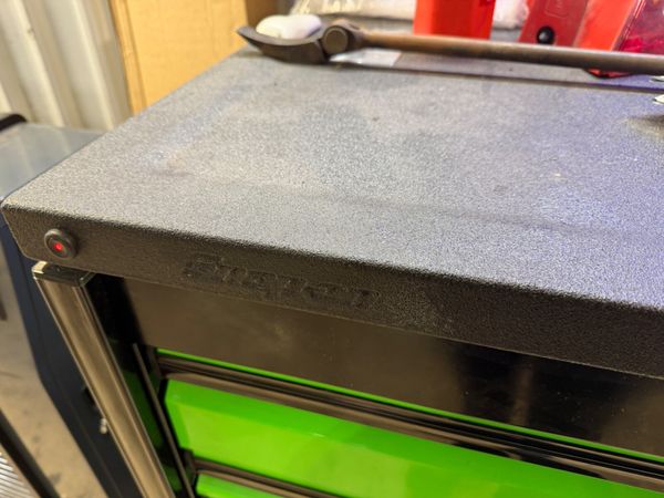 Snap-on Toolbox 68” Epiq LED Rhino Top 3mth old 377964832