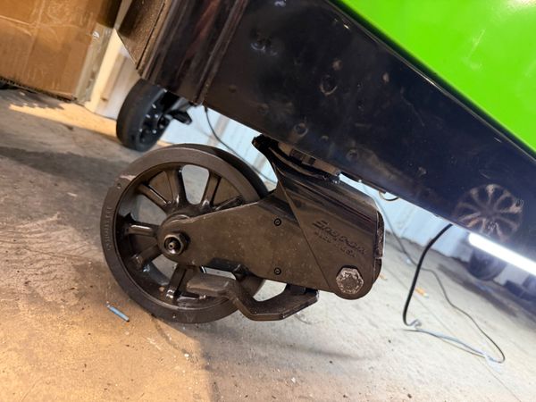 Snap-on Toolbox 68” Epiq LED Rhino Top 3mth old 377964839