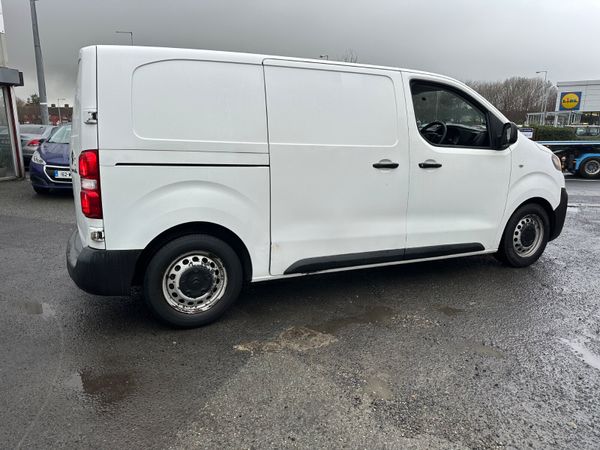 2016 Citroen Dispatch 1.6 Diesel DOE 377983053