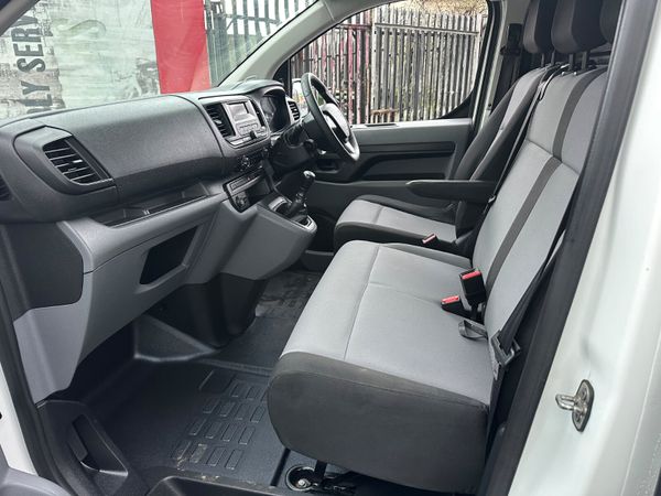 2016 Citroen Dispatch 1.6 Diesel DOE 377983074