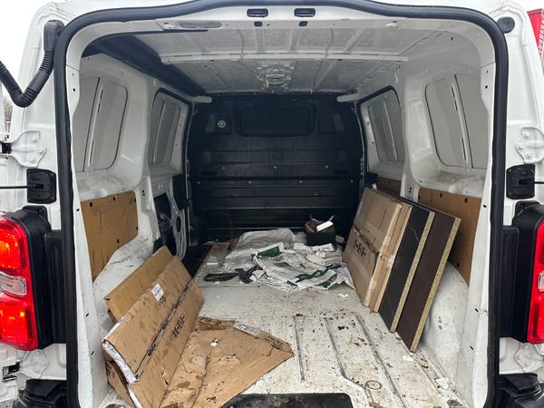 2016 Citroen Dispatch 1.6 Diesel DOE 377983083