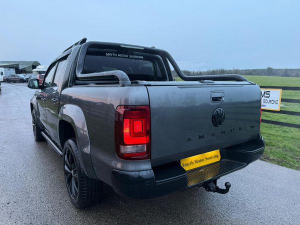 201 Volkswagen Amarok Black Ed  Spotless***** 378044172