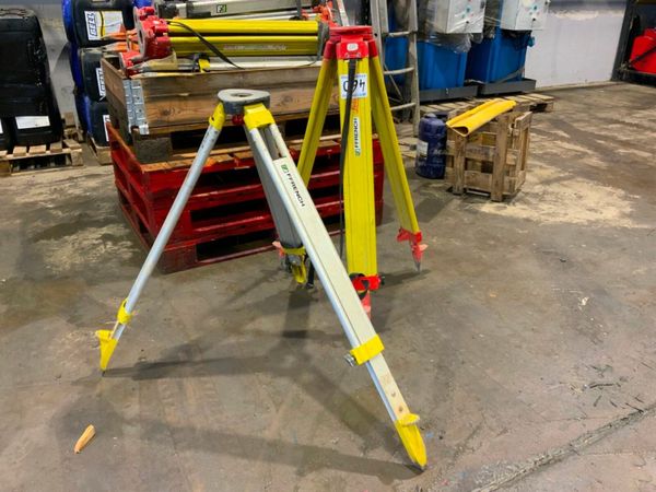 SITE LEVEL TRIPOD / STANDS..LEICA / TOPCON. 378063006