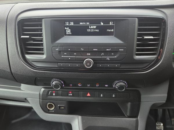 Opel Vivaro 2021  DOE 12/26 378080830